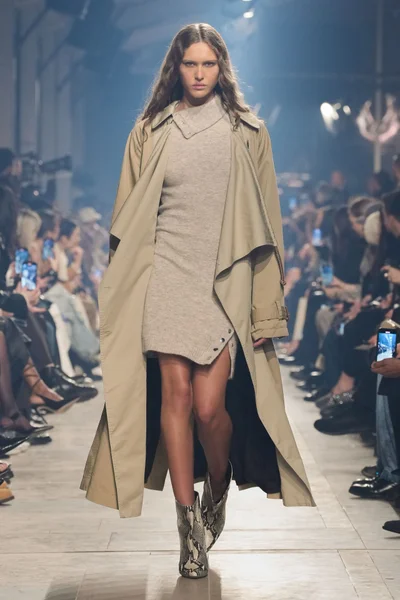Look 1